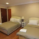 Golden Suites Hotel