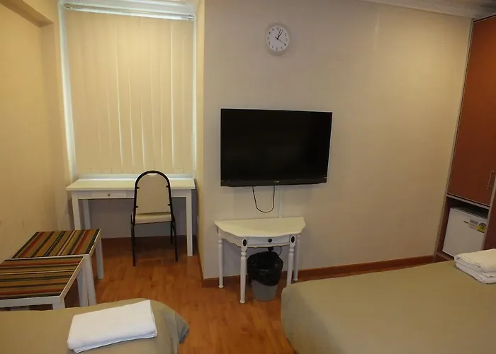 Golden Suites Hotel