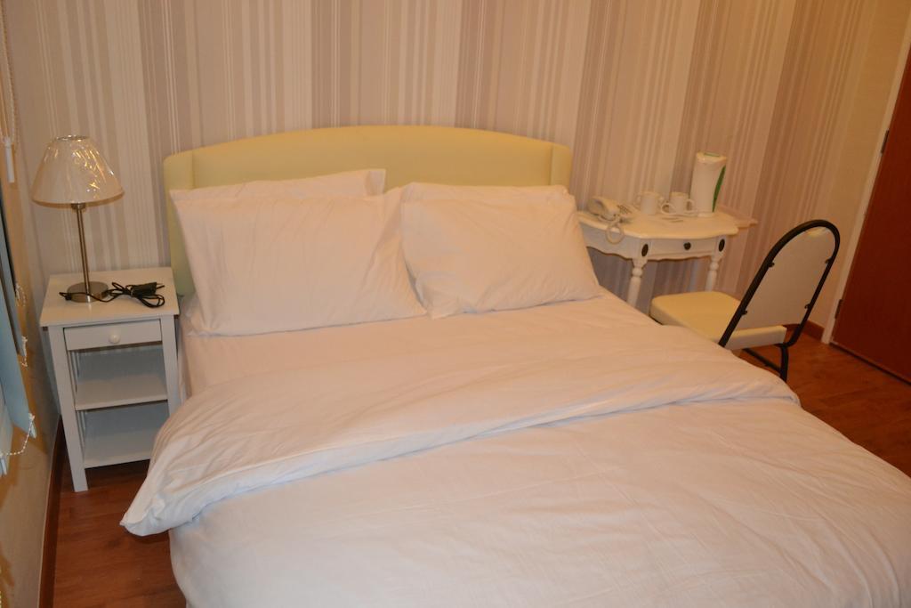 Golden Hotel